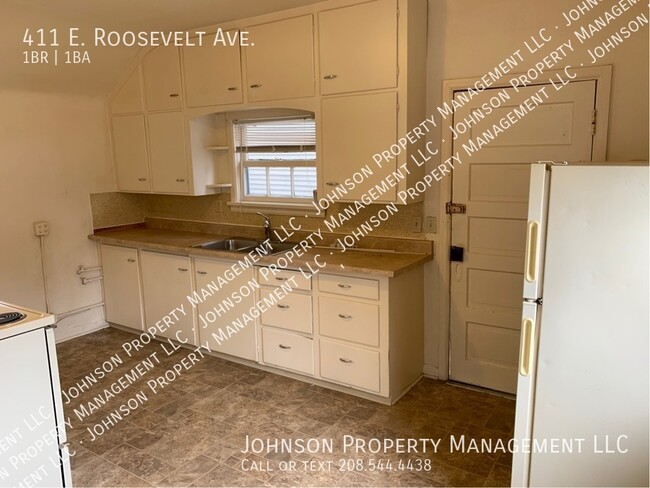 411 E Roosevelt Ave in Nampa, ID - Building Photo - Building Photo