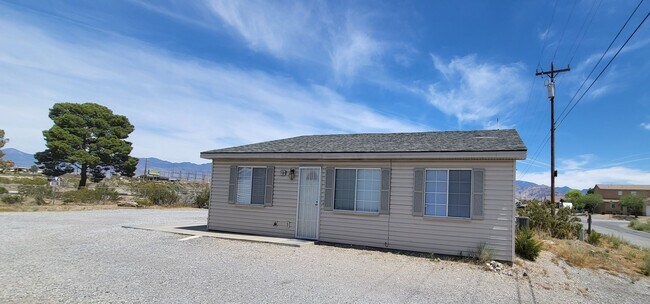 2400 E Ambush St in Pahrump, NV - Building Photo - Building Photo