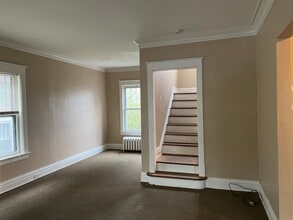 619 N 17th Ave E in Duluth, MN - Building Photo - Building Photo