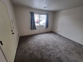 1444 W 16th St in Davenport, IA - Building Photo - Building Photo