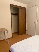 1620 148th St E in Tacoma, WA - Foto de edificio - Building Photo