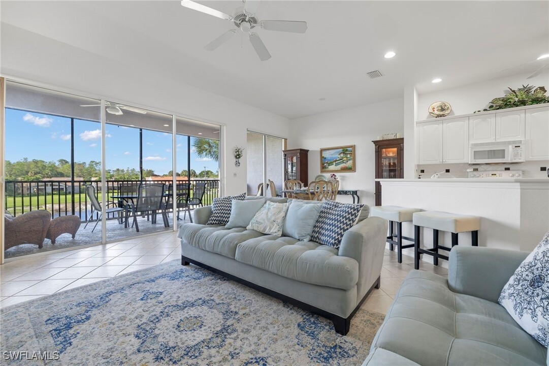 12606 Fox Ridge Dr in Bonita Springs, FL - Building Photo