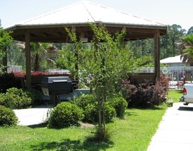 Creekside Villas in Gulf Shores, AL - Building Photo - Other