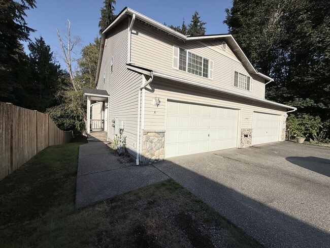 502 91st Ave SE in Lake Stevens, WA - Building Photo - Building Photo