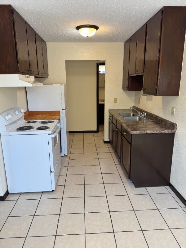 981 St Albans St N in St. Paul, MN - Building Photo - Building Photo