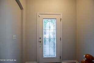 721 Crystal Way in Orange Park, FL - Building Photo