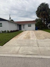 1240 W 26th St in West Palm Beach, FL - Building Photo - Building Photo