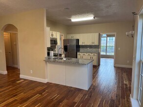 6724 Sunnywood Dr in Nashville, TN - Building Photo - Building Photo