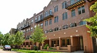 Logan Station in Chicago, IL - Foto de edificio - Building Photo