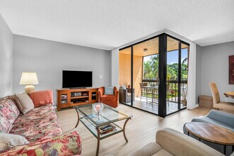 2255 Lindell Blvd in Delray Beach, FL - Building Photo - Building Photo