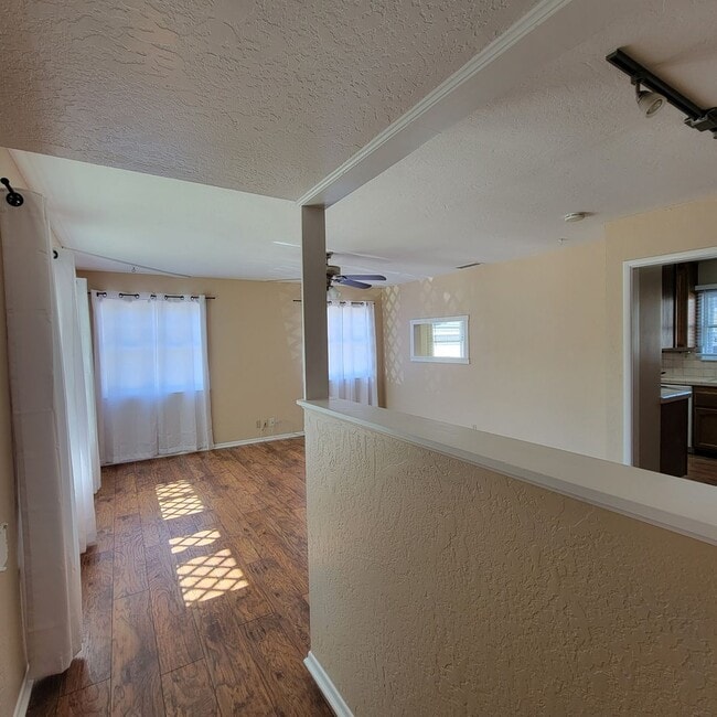 4863 Parks Ave in La Mesa, CA - Building Photo - Building Photo