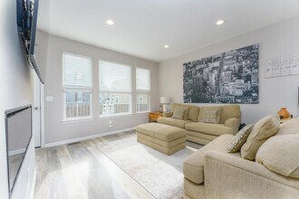 645 Jenny Wy in Brighton, MI - Building Photo - Building Photo