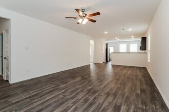 16623 Spirit St in Porter, TX - Building Photo - Building Photo