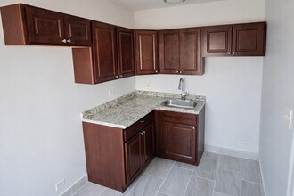 1635 W Morse Ave in Chicago, IL - Building Photo - Building Photo