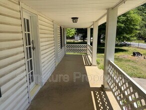11934 Mill Rd in Glen Allen, VA - Building Photo - Building Photo