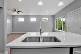 4653 E 45th St N in Wichita, KS - Building Photo - Building Photo