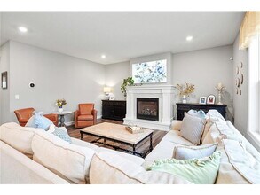 6439 Alvina Ct in Inver Grove Heights, MN - Building Photo - Building Photo