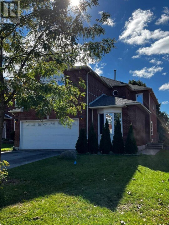 50 Militia Trail in Markham, ON - Building Photo