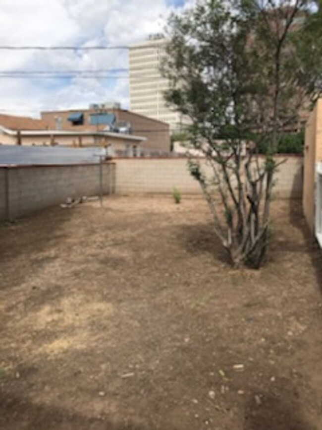 414 8th St NW in Albuquerque, NM - Building Photo - Building Photo