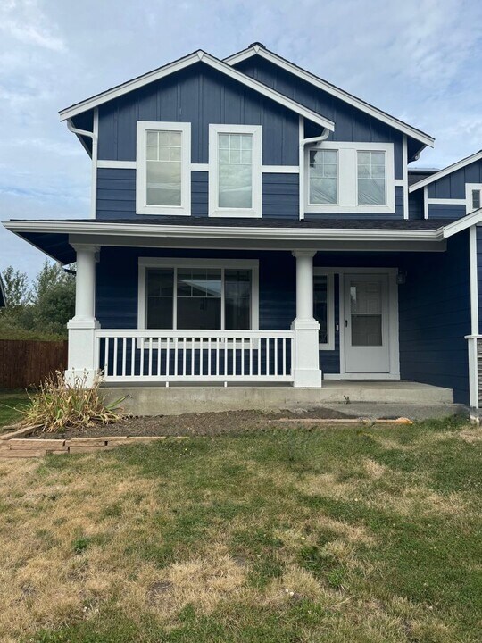 7473 Sole Dr in Blaine, WA - Building Photo