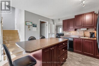 1115 Cholette Crescent in Ottawa, ON - Building Photo - Building Photo