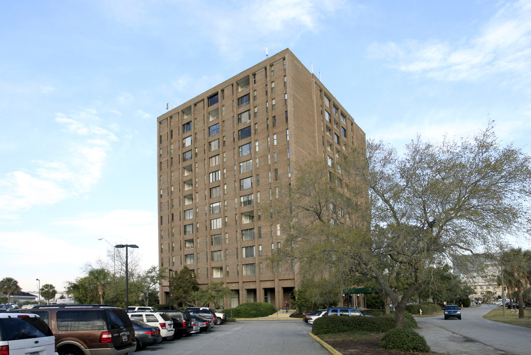 Ashley House Condos in Charleston, SC - Building Photo