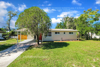 319 Auriga Dr in Orange Park, FL - Building Photo - Building Photo