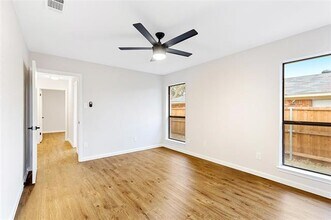 924 Simon Dr in Plano, TX - Building Photo - Building Photo