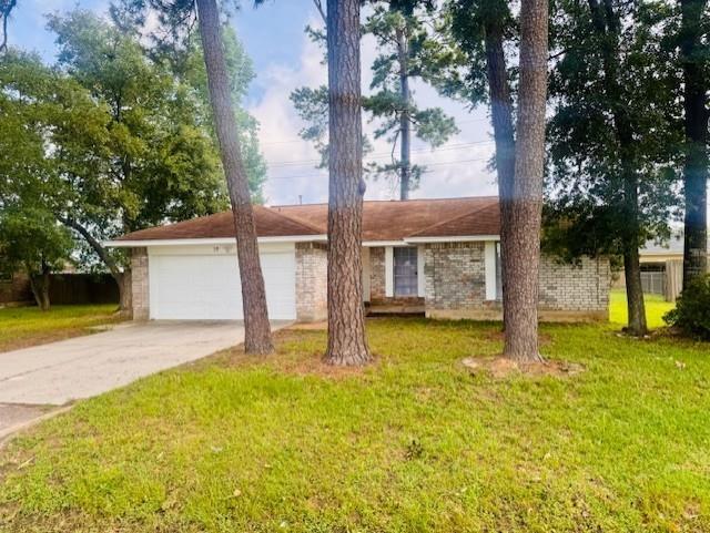 319 Fir Ridge Dr in Huffman, TX - Building Photo - Building Photo