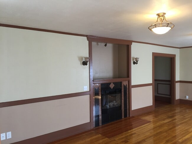 105 125th St E in Tacoma, WA - Building Photo - Building Photo