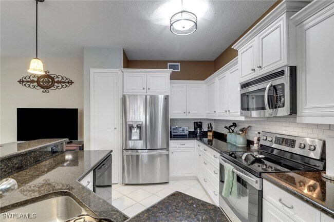 property at 5325 Andover Dr