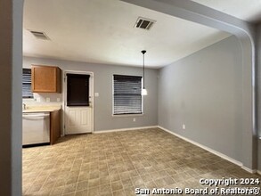 9506 Mustang Farm in San Antonio, TX - Building Photo - Building Photo