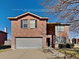 1230 Sullivan Dr, Unit 1416 in Cedar Hill, TX - Building Photo