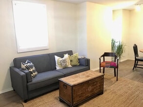 352 5th Street NE, Unit Lower in Atlanta, GA - Building Photo - Building Photo