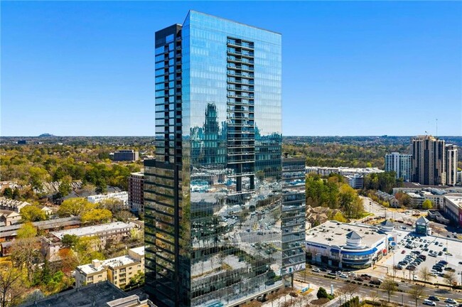 3630 Peachtree St NE in Atlanta, GA - Foto de edificio - Building Photo