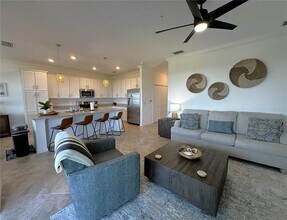 14041 Heritage Landing Blvd, Unit 642 in Punta Gorda, FL - Building Photo - Building Photo