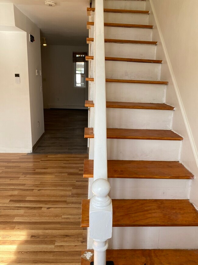 36 Cork St in Lowell, MA - Building Photo - Building Photo