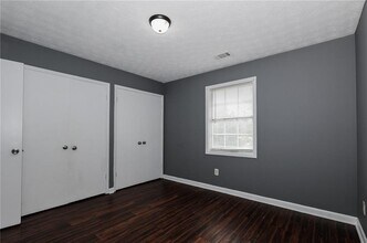2133 Hickory Bend SE in Conyers, GA - Foto de edificio - Building Photo