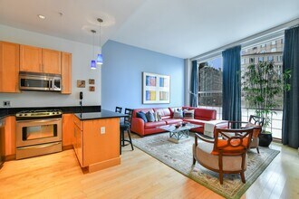 181 Essex St in Boston, MA - Foto de edificio - Building Photo