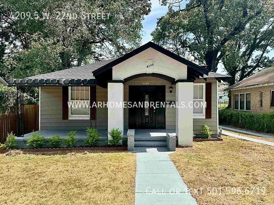 4209.5 W 22nd St in Little Rock, AR - Building Photo
