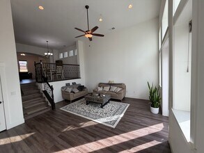 3417 Crocker Dr in Sacramento, CA - Building Photo - Building Photo