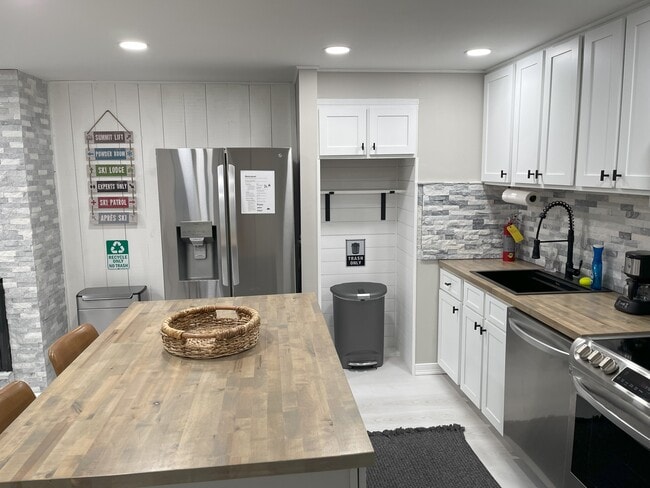 property at 697 E Mountain Rd