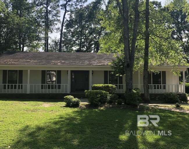 509 Ridgewood Dr