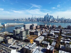257 14th St in Hoboken, NJ - Building Photo - Building Photo
