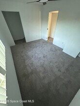 7801 Maplewood Dr in Melbourne, FL - Foto de edificio - Building Photo