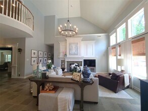 46 Beckonvale Ct in The Woodlands, TX - Foto de edificio - Building Photo