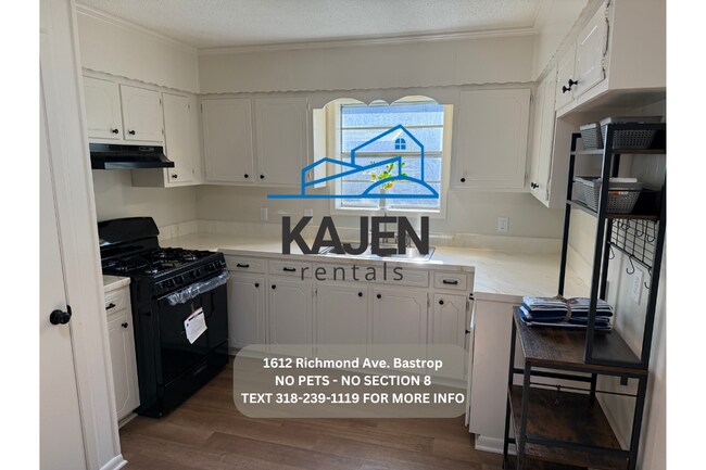 property at 1612 Richmond Ave