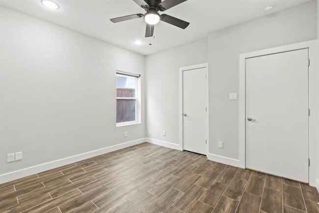 property at 2627 Hutchins St