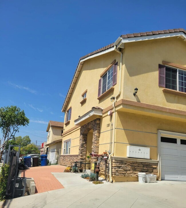 122 N Ave 23 in Los Angeles, CA - Building Photo - Building Photo