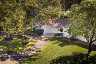 8390 SW 132nd St in Miami, FL - Building Photo - Building Photo